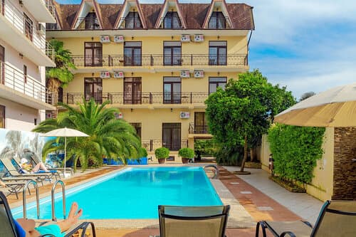 Внешний вид отеля  Амран