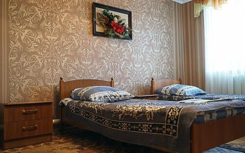 Внешний вид отеля Космос