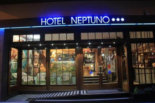 Внешний вид отеля Neptuno Hotel & SPA в Калелье