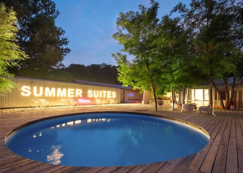 Внешний вид отеля Summer Suites