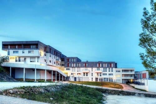 Внешний вид отеля Zenitude Hôtel - Résidences Les Hauts du Chazal