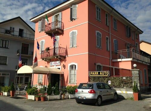 Внешний вид отеля Hotel Domodossola