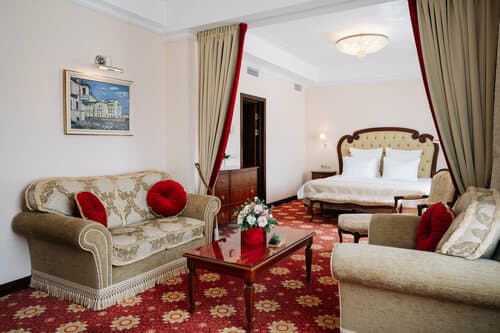 Внешний вид отеля Ринг Премьер Отель в Ярославле