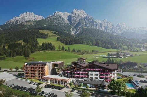 Внешний вид отеля Hotel Salzburger Hof Leogang
