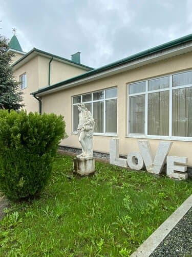 Внешний вид отеля CenTower