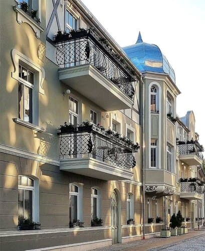 Внешний вид отеля Mr.Just`s Hotel в Зеленоградске