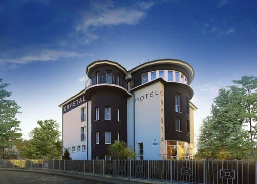 Внешний вид отеля Кристалл в Зеленоградске