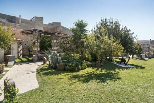 Внешний вид отеля Maison Tresnuraghes
