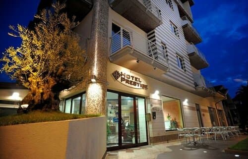 Внешний вид отеля Hotel Prestige