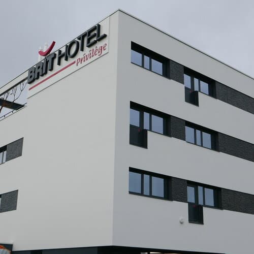 Внешний вид отеля Brit Hotel Saint Brieuc Plérin
