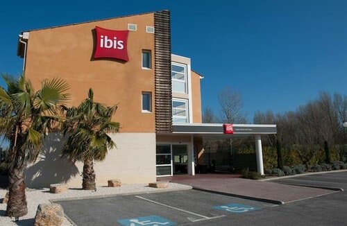 Внешний вид отеля Ibis Golfe de Saint-Tropez