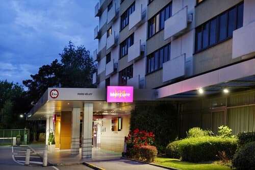 Внешний вид отеля Mercure Paris Velizy