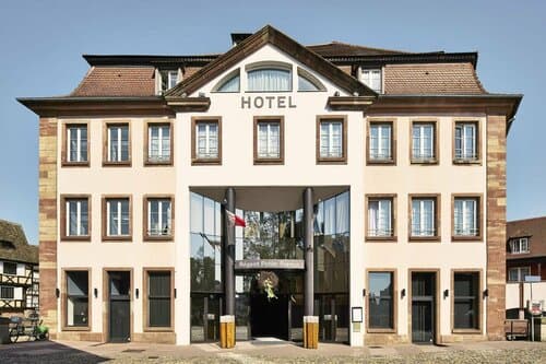 Внешний вид отеля Hôtel & SPA Régent Petite France в Маленькой Франции