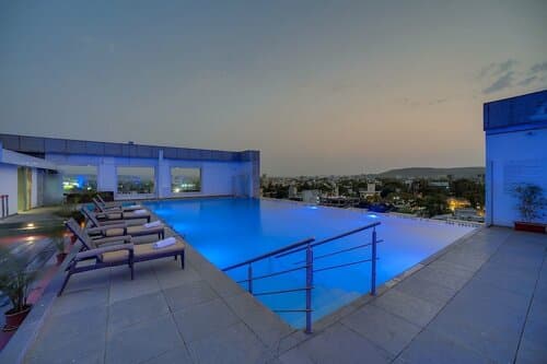 Внешний вид отеля Ramee Grand Hotel and SPA, Pune